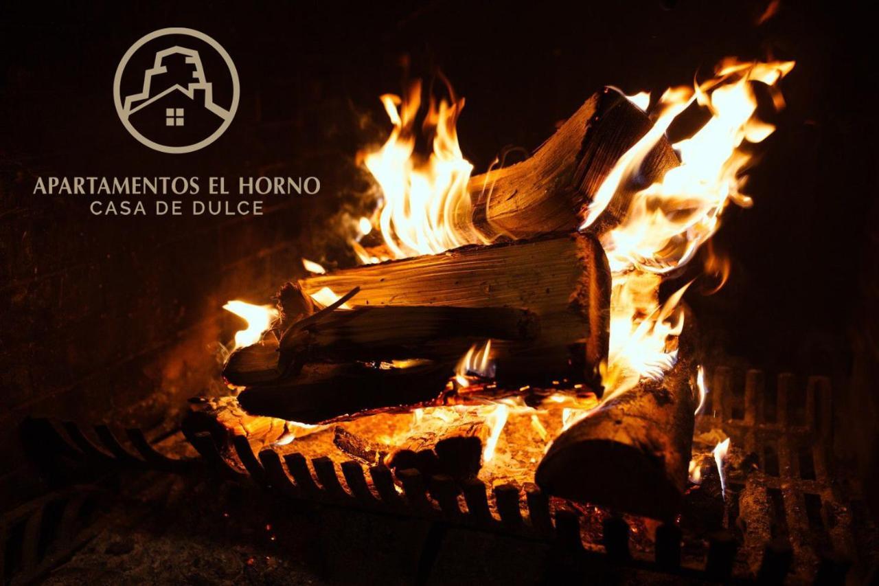 Apartamentos Horno Y Casa De Dulce Purullena Luaran gambar
