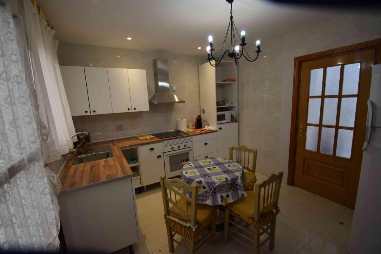 Apartamentos Horno Y Casa De Dulce Purullena Luaran gambar