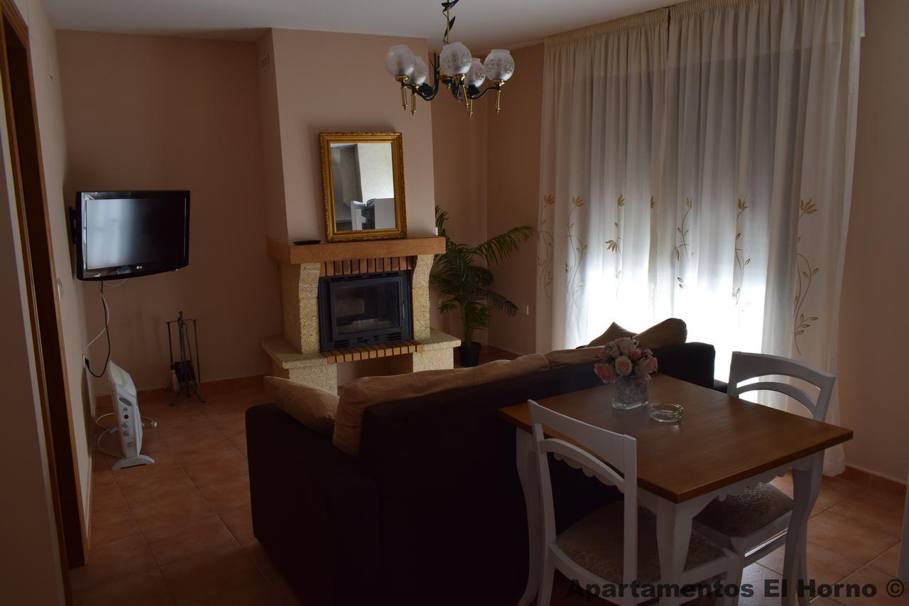 Apartamentos Horno Y Casa De Dulce Purullena Luaran gambar