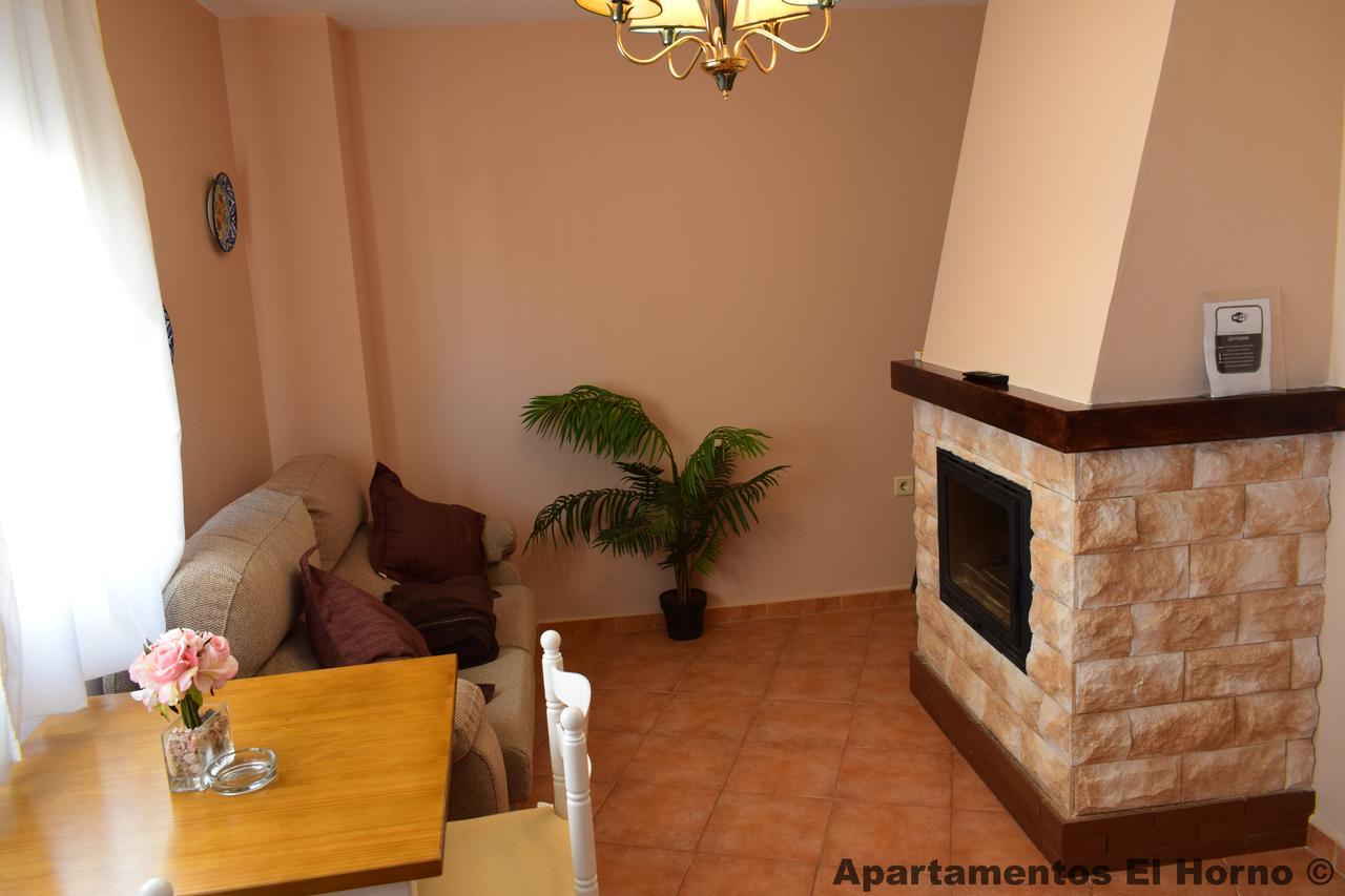 Apartamentos Horno Y Casa De Dulce Purullena Luaran gambar